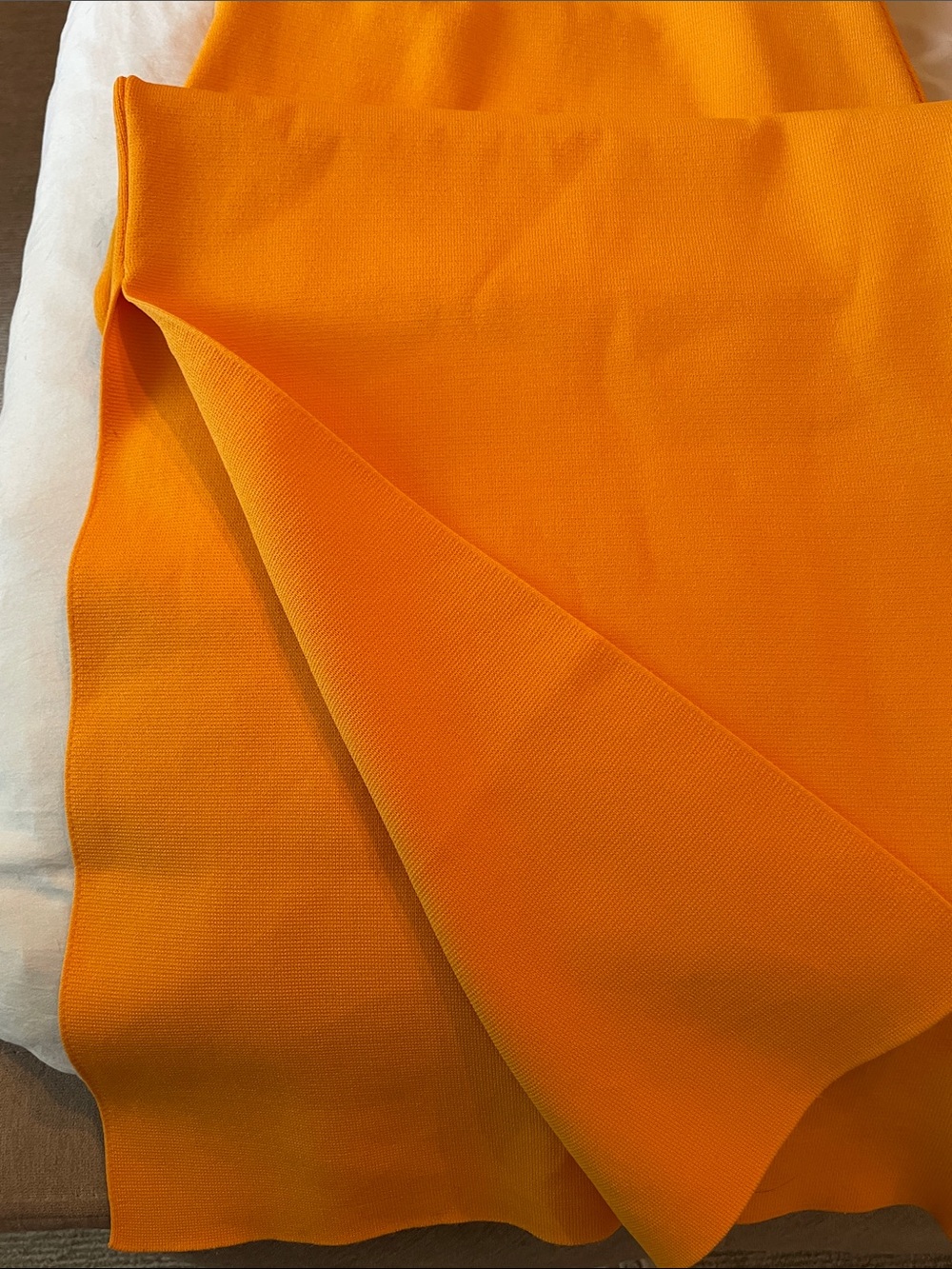 Express Orange  Body Contour dress midi - Picture 4 of 4